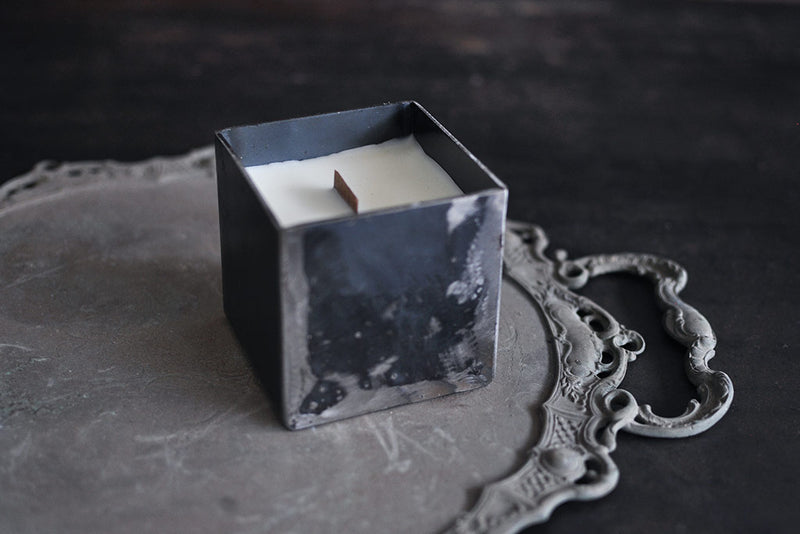 iron container scented candle