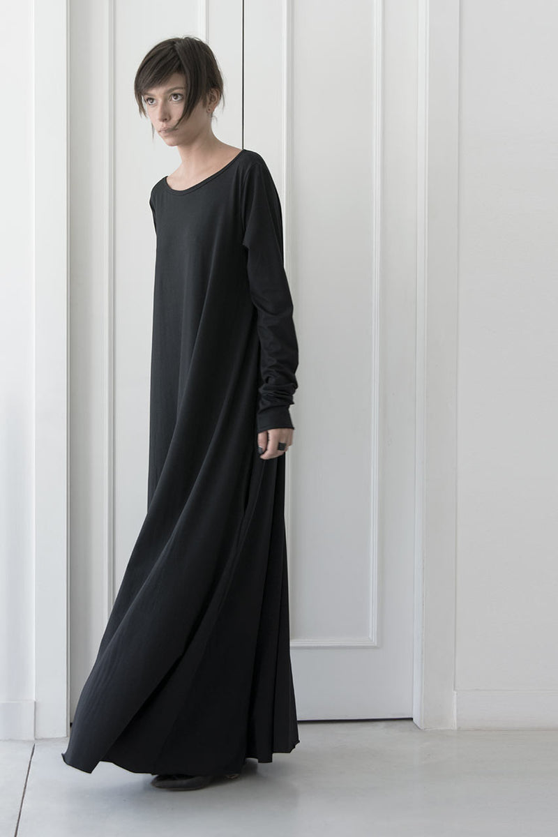 שרון ברונשר | שמלת מקסי שחורה שרוול ארוך עם גב פתוח מכותנה | שמלות לעבודה | קולקציית חורף 2016 של שמלות ובגדי ערב קז'ואל | חנות בוטיק בגדי מעצבים אונליין לנשים-1
