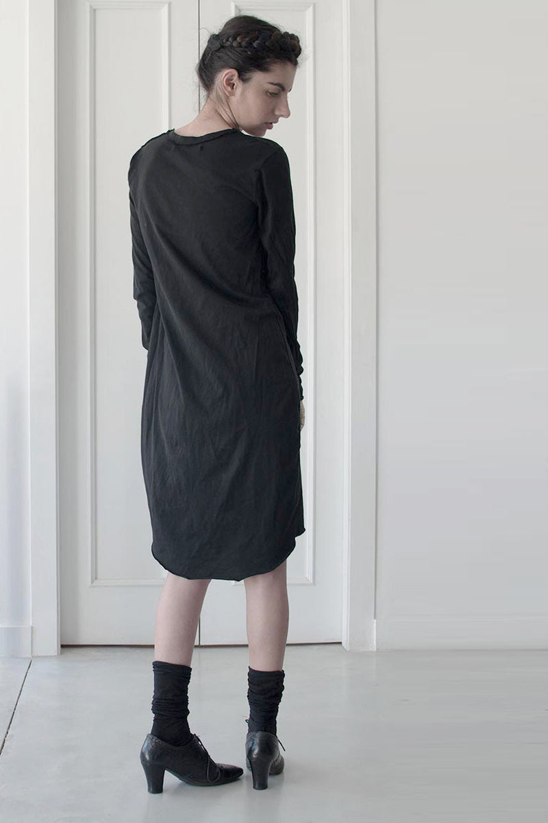 שרון ברונשר | שמלת טוניקה שחורה שרוול ארוך מכותנה | שמלות לעבודה | שמלות ארוכות | בייסיק לנשים | קולקציית חורף 2016 של שמלות ובגדי ערב קז'ואל | חנות בוטיק בגדי מעצבים אונליין לנשים -1