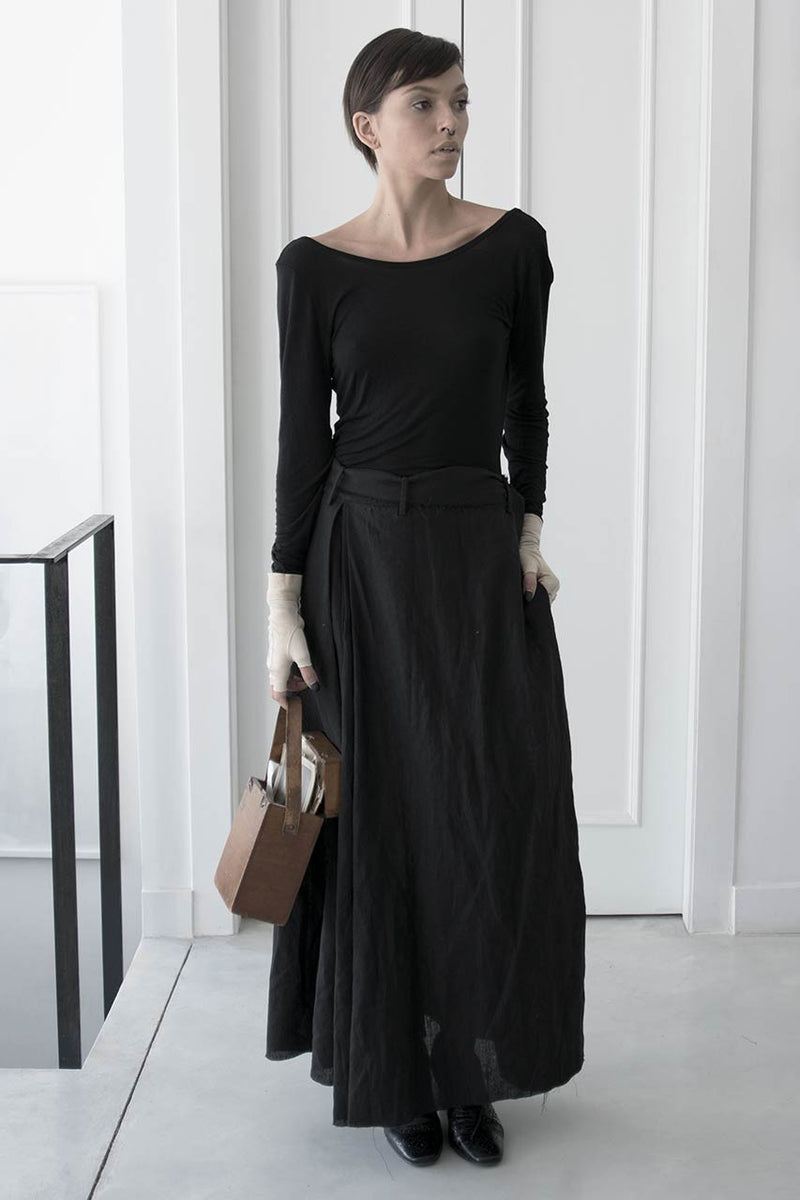 שרון ברונשר | חולצת טריקו שחורה שרוול ארוך עם גב פתוח מכותנה | חולצות אלגנטיות לנשים | קולקציית חורף 2016 של חולצות ערב קז'ואל | חנות בוטיק בגדי מעצבים אונליין לנשים-7