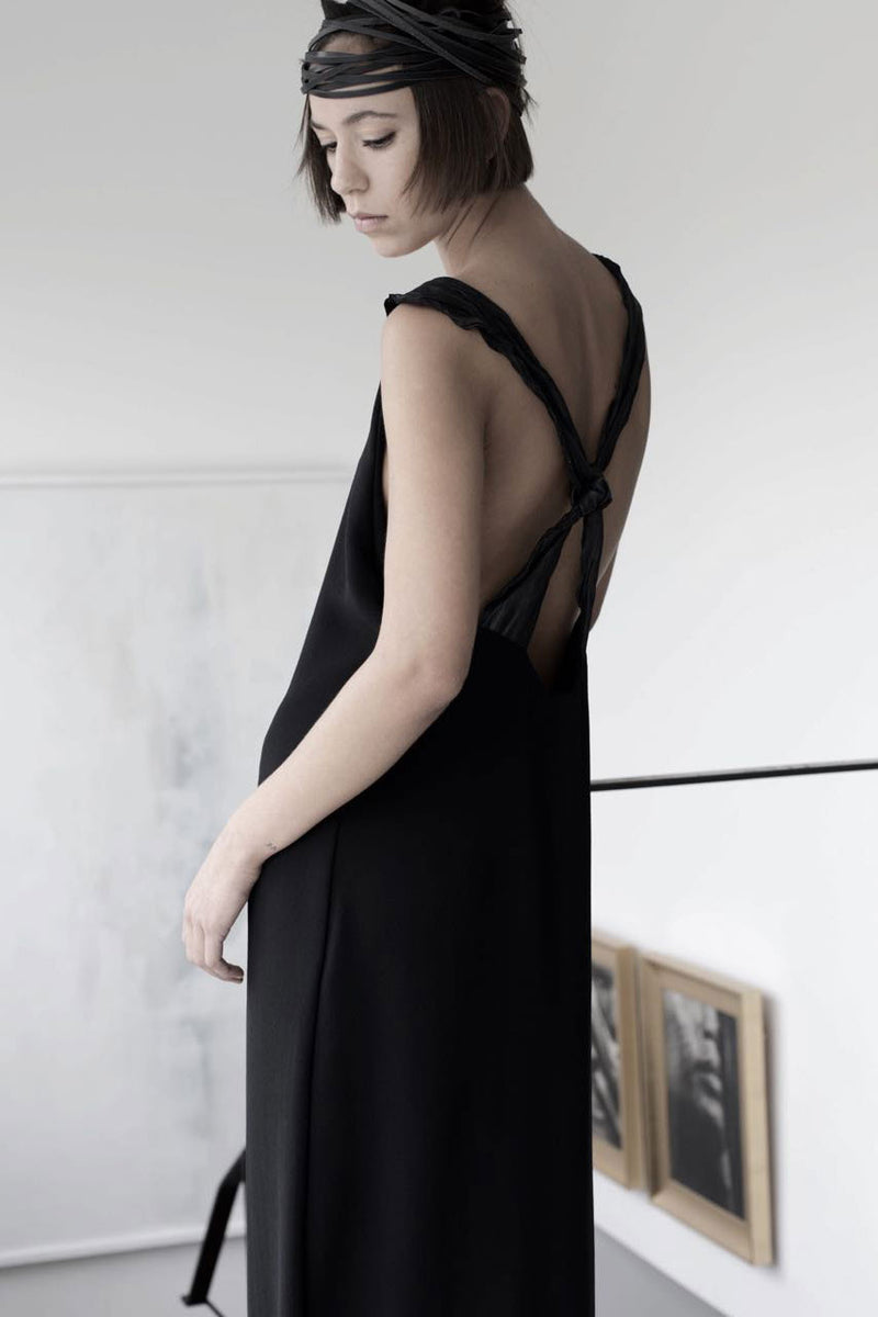 שרון ברונשר | שמלת מקסי שחורה רצועות עור עם קשר על גב | קולקציית קיץ 2016 שמלות ובגדי ערב קז'ואל לנשים - 4
