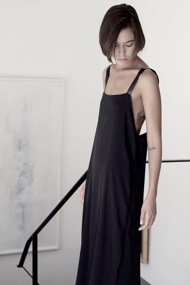 שרון ברונשר | שמלת מקסי שחורה עם כתפיות עור | קולקציית קיץ 2016 שמלות ובגדי ערב קז'ואל לנשים - 2