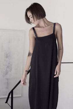 שרון ברונשר | שמלת מקסי שחורה עם כתפיות עור | קולקציית קיץ 2016 שמלות ובגדי ערב קז'ואל לנשים - 3